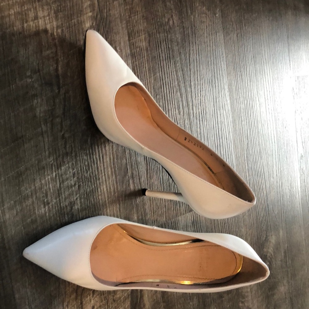 Stuart Weitzman white stiletto heels